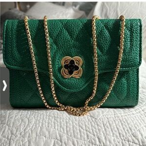 Elegant Green Quilted Chain Bag